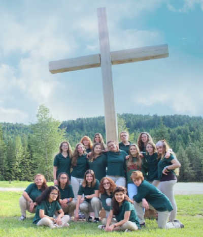 At Elk Mountain, girls receive an individual treatment plan aligned with their medical, emotional, and psychological needs. Our multi-disciplinary staff is dedicated to helping each resident embark on a new and more productive path in life. Our clinical staff, both on and off-campus, is made up of psychiatric specialists, primary care physicians, a dentist, an orthodontist, & licensed psychotherapists, as well as teachers, mentors, and residential care staff.