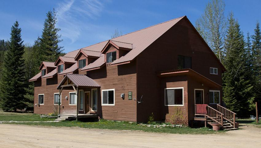 About the Elk Mountain Girls Academy